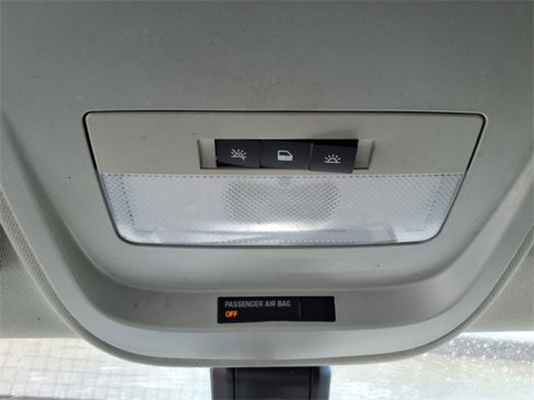 Used 2018 Chevrolet Colorado W/T image 12