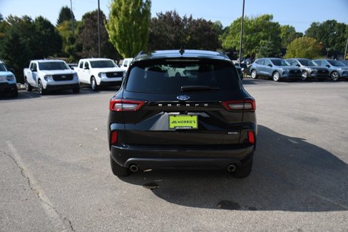 Used 2023 Ford Escape ST-Line w/ Tech Pack #1 image 5