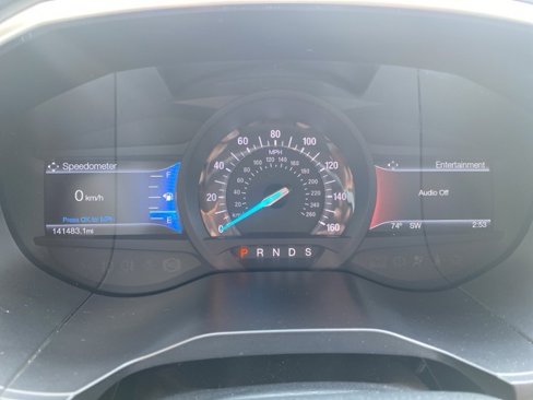 Used 2017 Ford Edge Titanium w/ Technology Package image 13