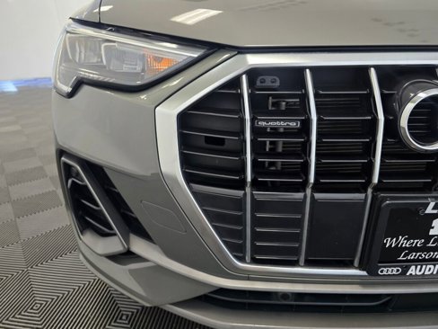 Used 2022 Audi Q3 2.0T Premium image 29