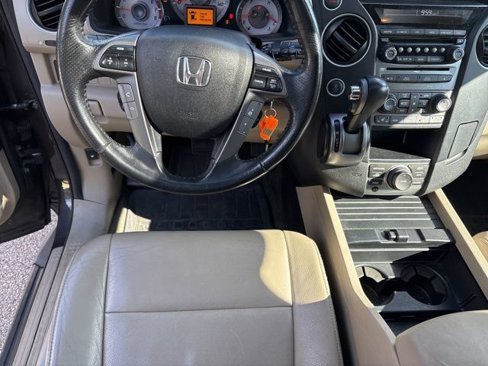Used 2014 Honda Pilot Touring image 21