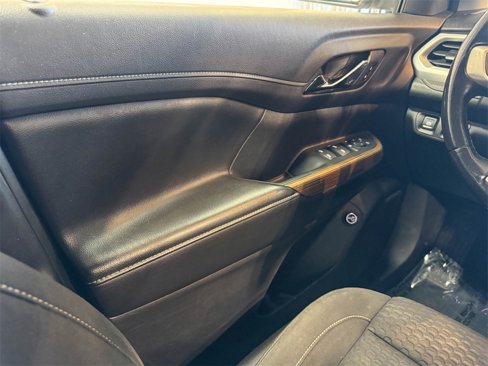Used 2019 GMC Acadia SLE image 36