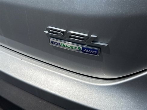 Certified 2019 Ford Edge SEL w/ Equipment Group 201A image 10