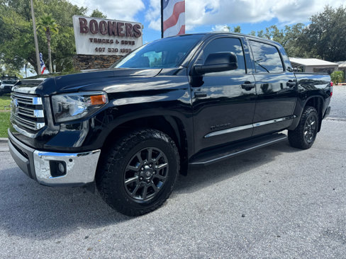 Used 2021 Toyota Tundra SR5 w/ Trail Edition image 1