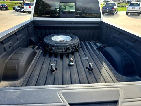 Used 2021 Chevrolet Silverado 2500 LTZ w/ LTZ Premium Package image 5