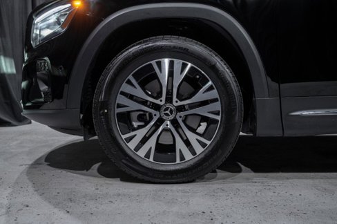 Certified 2024 Mercedes-Benz GLB 250 image 7