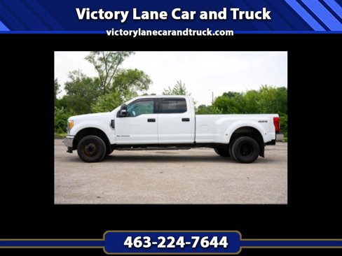 Used 2017 Ford F350 XLT image 1