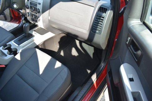 Used 2011 Ford Escape XLT w/ 202A Rapid Spec Order Code image 12