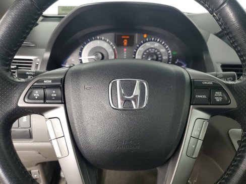 Used 2013 Honda Odyssey Touring Elite image 25