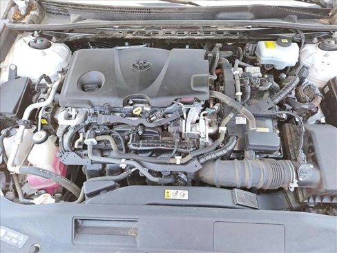 Used 2018 Toyota Camry LE image 20