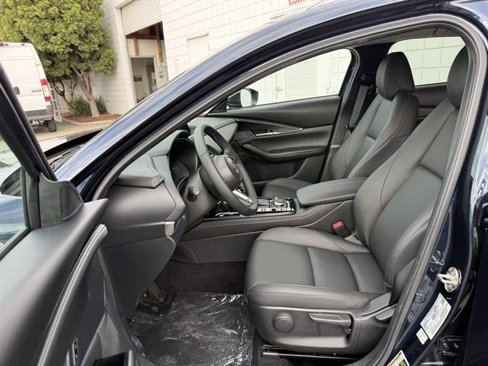 New 2025 MAZDA CX-30 AWD 2.5 S w/ Select Sport Pkg image 16