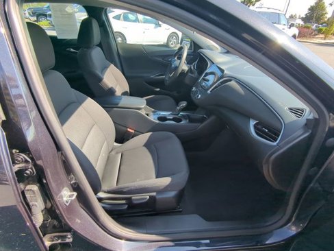 Used 2023 Chevrolet Malibu LT image 44