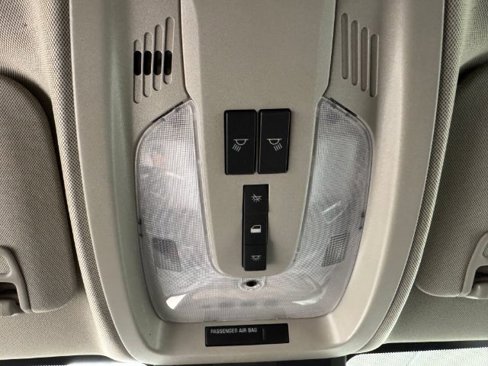 Used 2015 Chevrolet Equinox LT w/ Driver Convenience Package image 19