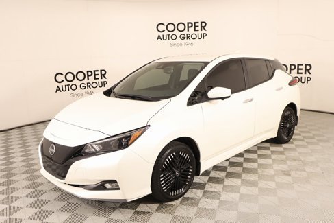 Used 2023 Nissan Leaf SV Plus image 11