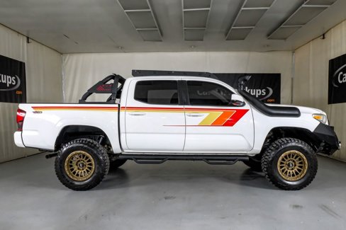 Used 2019 Toyota Tacoma SR w/ SR Convenience Package image 5