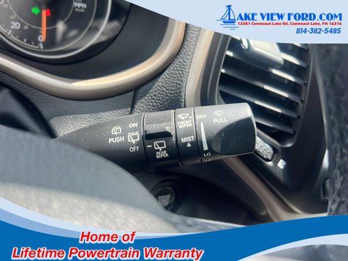 Used 2017 Jeep Cherokee Limited image 22