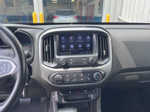 Used 2019 Chevrolet Colorado LT w/ LT Convenience Package image 31