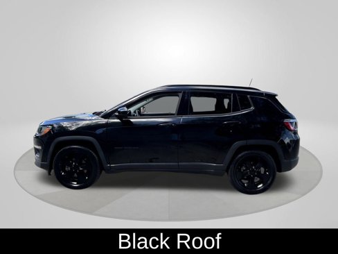 Used 2021 Jeep Compass Latitude image 4