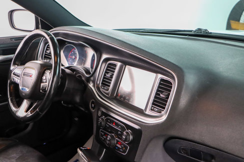 Used 2015 Dodge Charger R/T w/ Plus Group image 27
