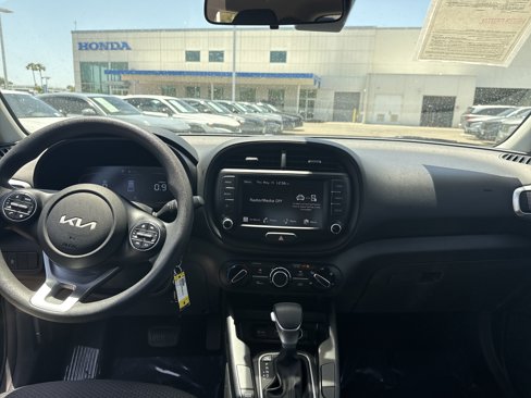 Used 2024 Kia Soul LX w/ Option Group 015 image 14