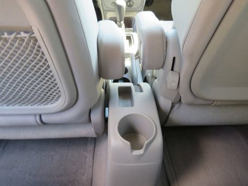 Used 2010 Chevrolet HHR LS image 27
