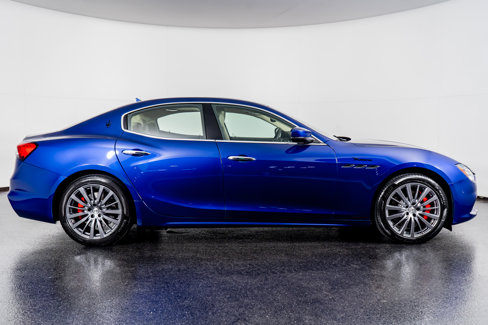 Used 2022 Maserati Ghibli Modena image 5