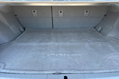 Used 2014 Toyota Prius Two image 11