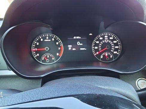 Used 2019 Kia Optima S image 23