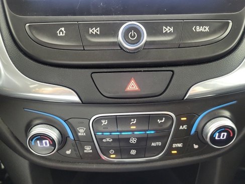 Used 2018 Chevrolet Equinox LT w/ Sun & Infotainment Package image 35