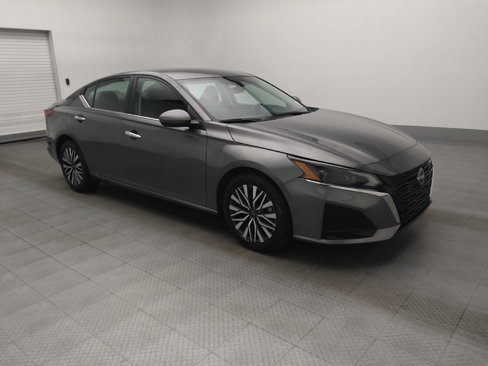 Used 2023 Nissan Altima 2.5 SV image 11