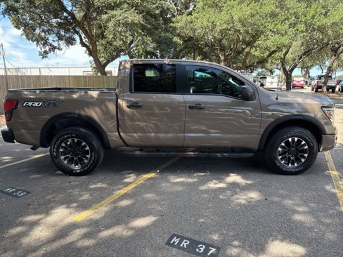 Used 2021 Nissan Titan PRO-4X image 6