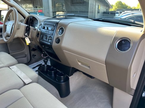 Used 2007 Ford F150 XLT image 29