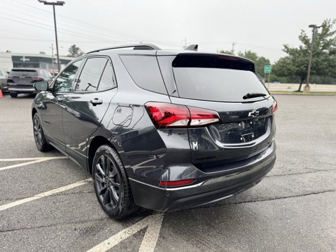 Used 2022 Chevrolet Equinox RS w/ RS Leather Package image 4