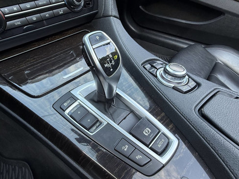 Used 2013 BMW 650i xDrive Convertible w/ Cold Weather Pkg image 27