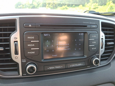 Used 2018 Kia Sportage LX image 18