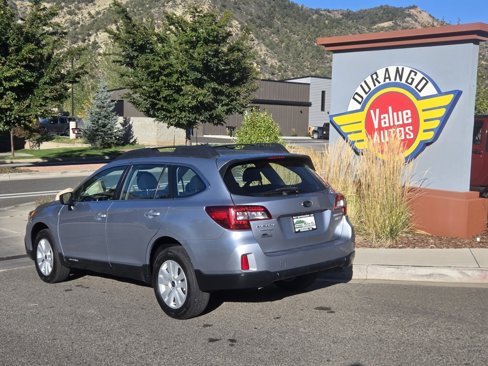 Used 2017 Subaru Outback 2.5i image 9