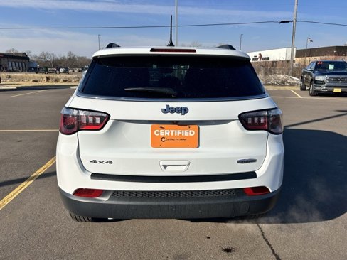 Certified 2024 Jeep Compass Latitude w/ Altitude Special Edition image 4