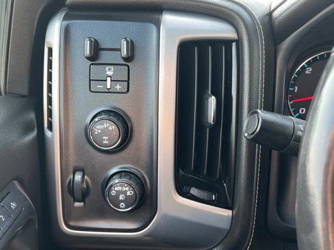Used 2018 GMC Sierra 1500 SLT w/ SLT Premium Package image 32