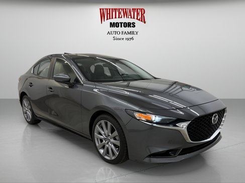 Used 2022 MAZDA MAZDA3 s image 5