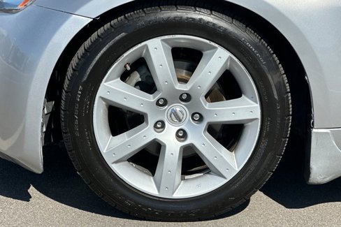 Used 2004 Nissan 350Z Enthusiast image 10