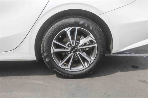 Certified 2023 Kia Forte LXS image 12