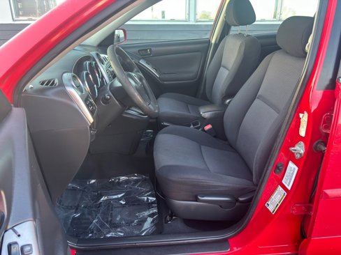 Used 2005 Pontiac Vibe w/ Power Group Value Package image 12