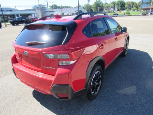 Used 2023 Subaru Crosstrek 2.0i Premium image 6