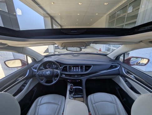 Used 2018 Buick Enclave Premium image 29