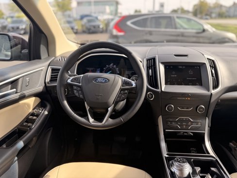 Used 2019 Ford Edge SEL w/ Equipment Group 201A image 24