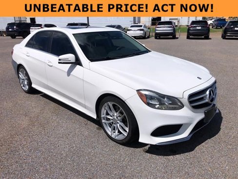 Used 2014 Mercedes-Benz E 350 4MATIC Sedan image 1