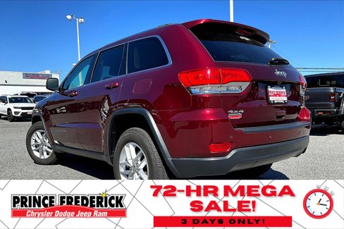 Used 2018 Jeep Grand Cherokee Laredo image 3