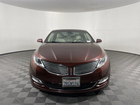 Used 2016 Lincoln MKZ Hybrid image 9