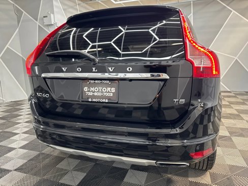 Used 2016 Volvo XC60 T5 image 8