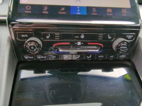Used 2022 Jeep Grand Cherokee L Limited image 14